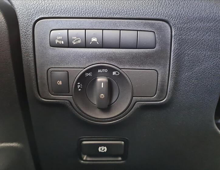 Mercedes-Benz Vito 11