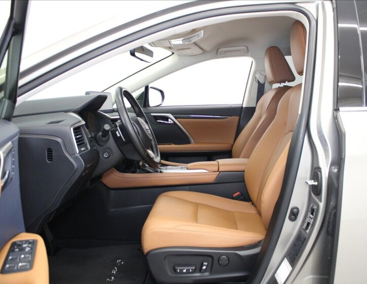 Lexus RX SUV / Terénní 2,0 l 175 kw