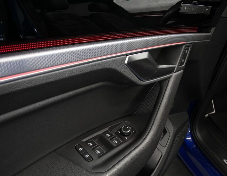 Volkswagen Touareg SUV / Terénní 3,0 l 210 kw