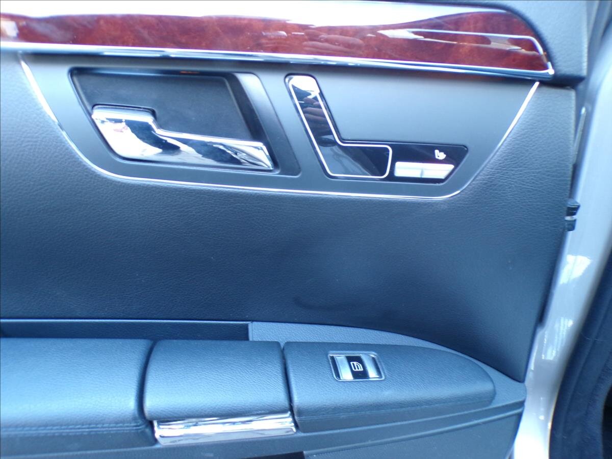 Mercedes-Benz Třídy S Sedan / Limuzína 3,0 l 173 kw
