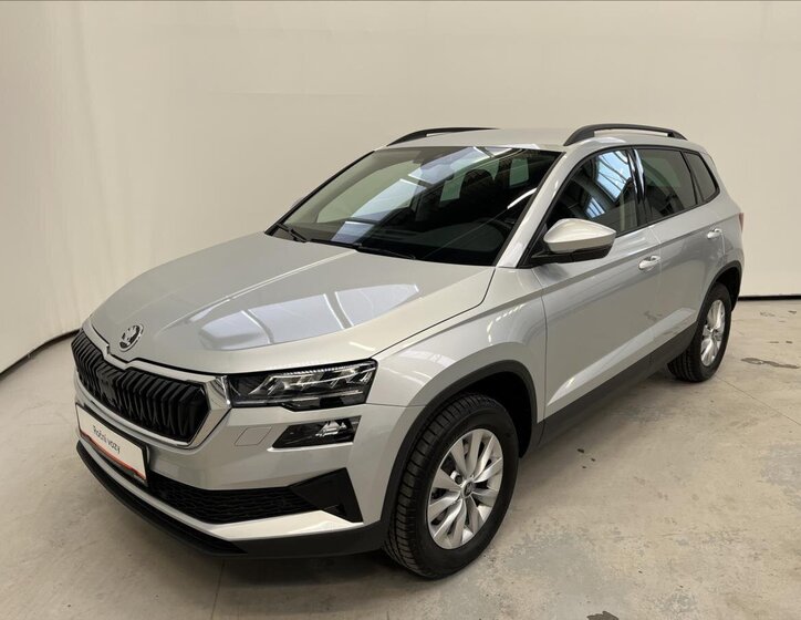 Škoda Karoq SUV 1,5 l 110 kw