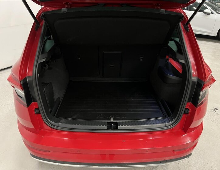 Škoda Karoq SUV / Terénní 2,0 l 140 kw