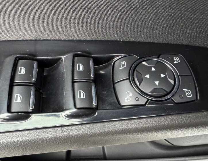 Ford Mondeo Kombi 2,0 l 132 kw