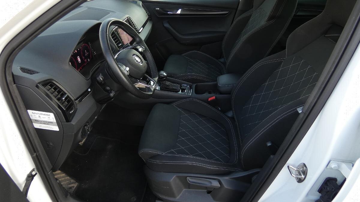 Škoda Karoq SUV / Terénní 1,5 l 110 kw