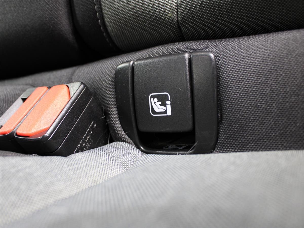 Volvo XC40 Kombi 2,0 l 145 kw