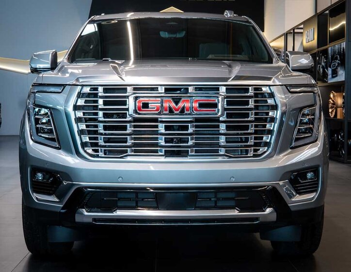 GMC Yukon SUV 6,2 l 313 kw