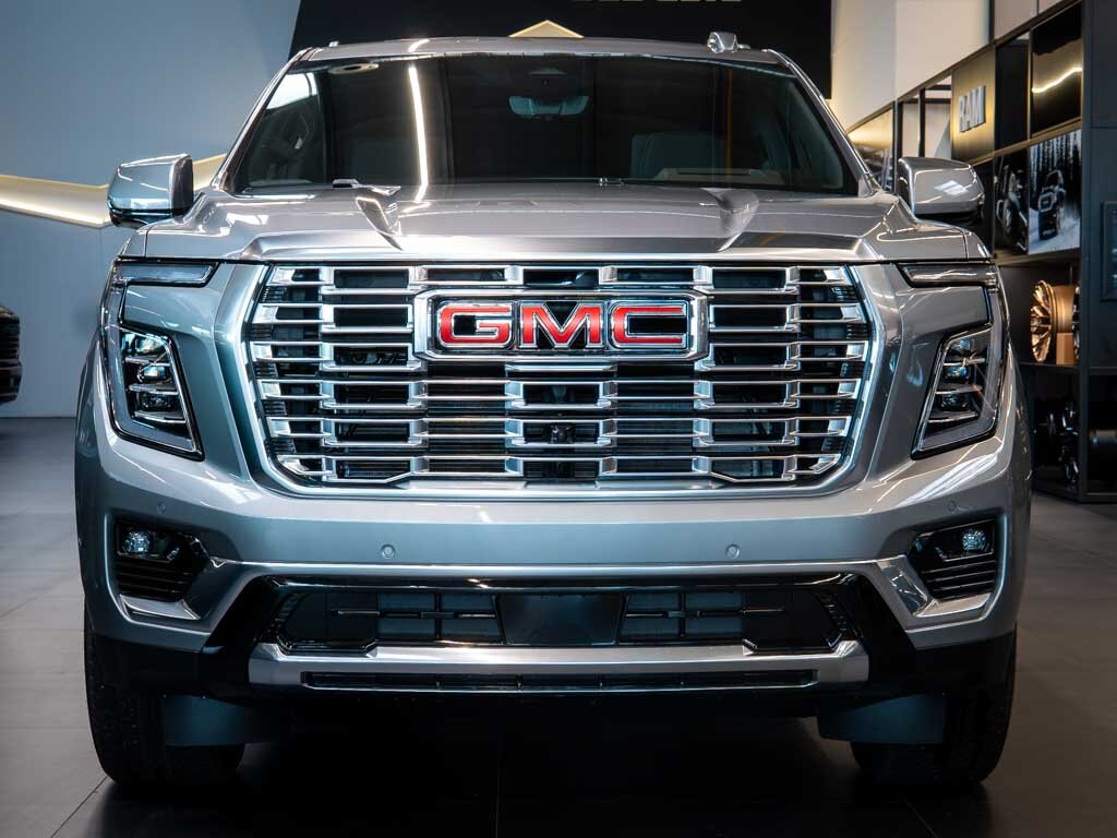 GMC Yukon SUV 6,2 l 313 kw