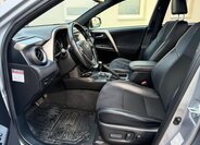 Toyota RAV4 SUV 2,5 l 114 kw