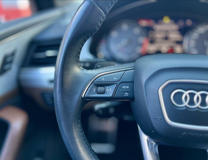 Audi SQ7 SUV / Terénní 4,0 l 320 kw