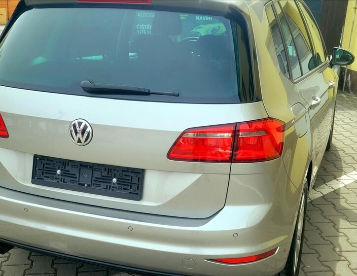 Volkswagen Golf Sportsvan MPV 1,2 l 81 kw