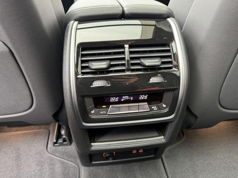 BMW X7 SUV 3,0 l 250 kw