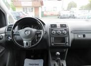 Volkswagen Touran 8