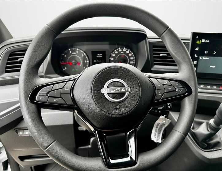 Nissan Interstar Ostatní 2,0 l 96 kw