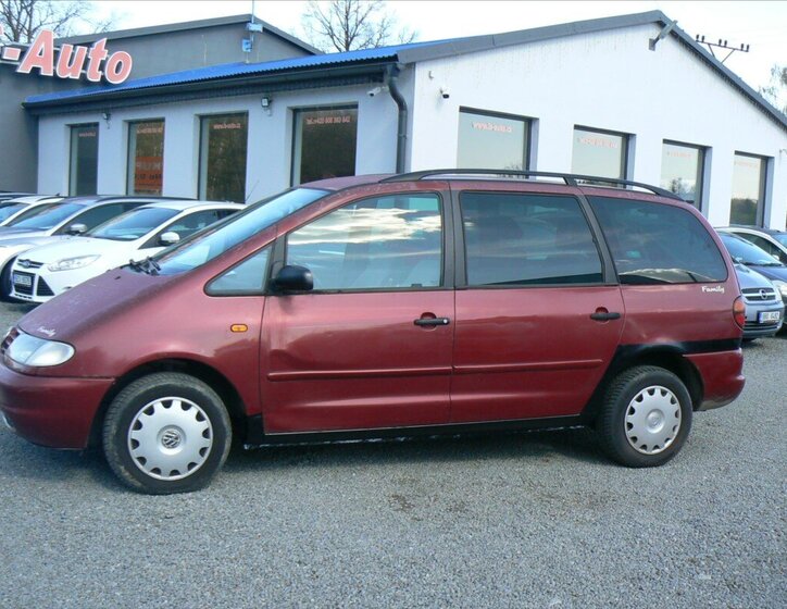 Volkswagen Sharan Kombi 1,9 l 66 kw