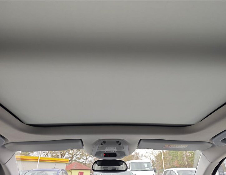 Peugeot 3008 SUV / Terénní 2,0 l 110 kw