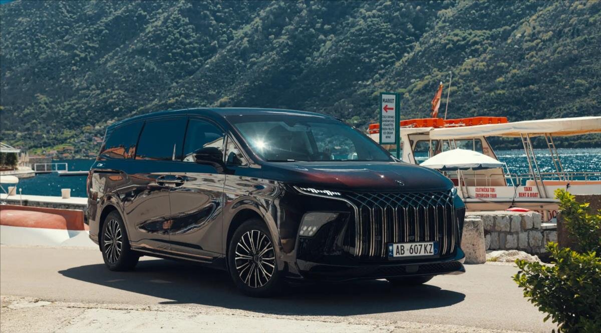 Dongfeng U-Tour MPV 1,5 l 255 kw