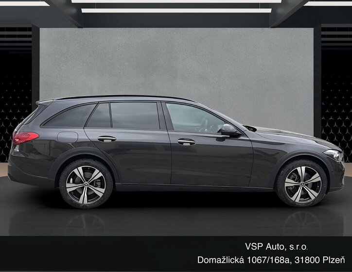 Mercedes-Benz Třídy C Kombi 2,0 l 157 kw