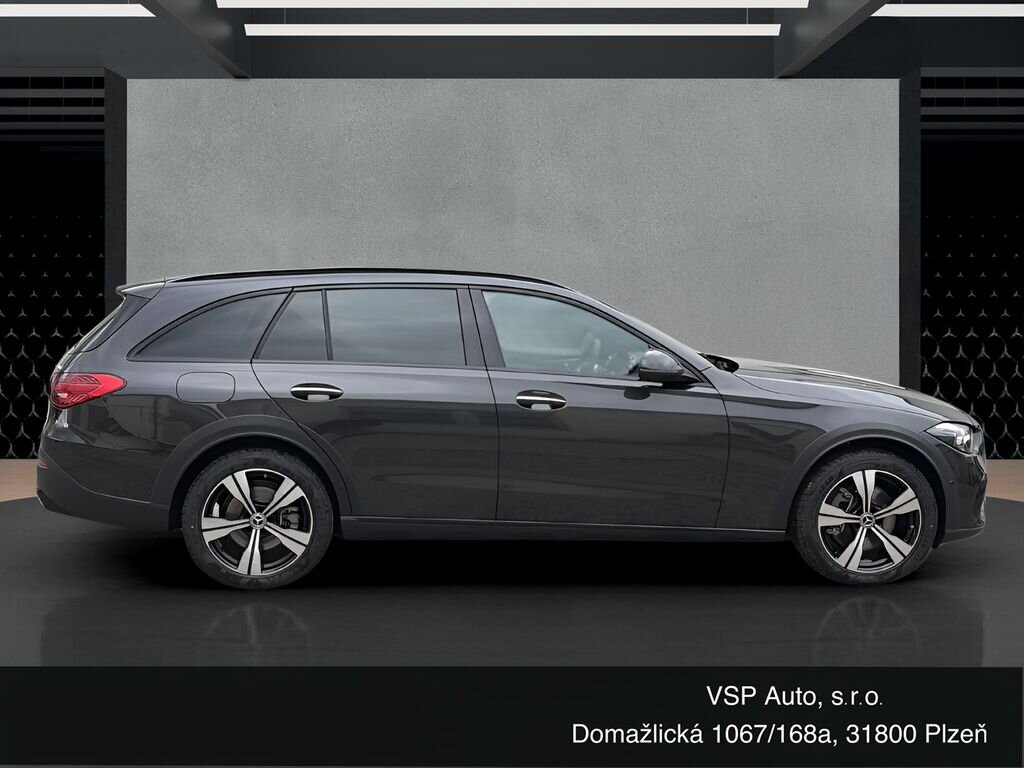 Mercedes-Benz Třídy C Kombi 2,0 l 157 kw