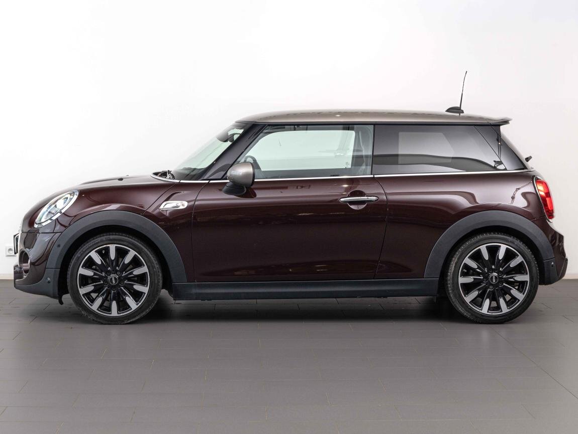 Mini Cooper Hatchback 2,0 l 141 kw