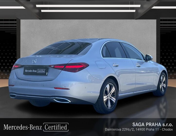 Mercedes-Benz Třídy C Sedan 1,5 l 150 kw