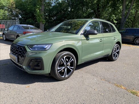 Audi Q5 SUV / Terénní 2,0 l 150 kw