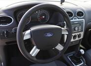 Ford Focus 14