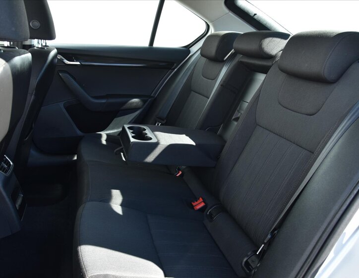 Škoda Octavia Liftback 1,8 l 132 kw