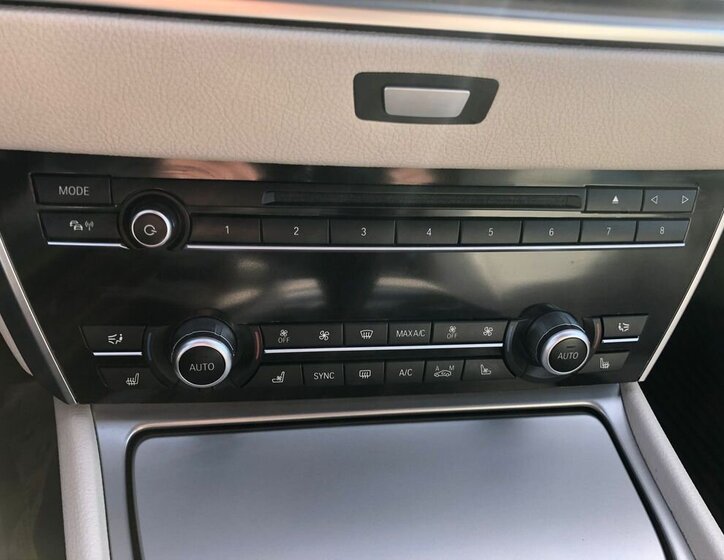 BMW Řada 5 Liftback 3,0 l 230 kw