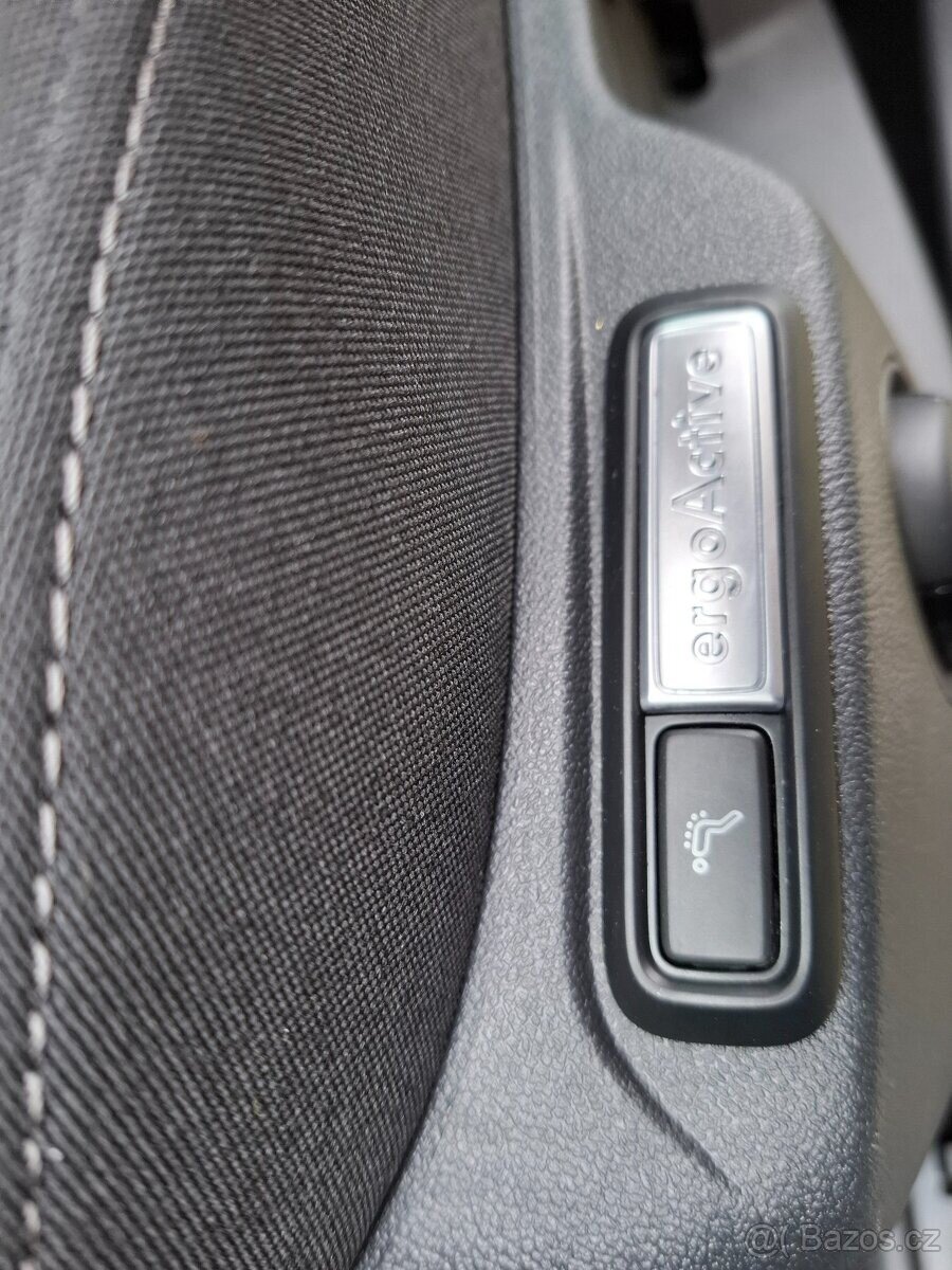 Volkswagen Tiguan Kombi 1,5 l 110 kw