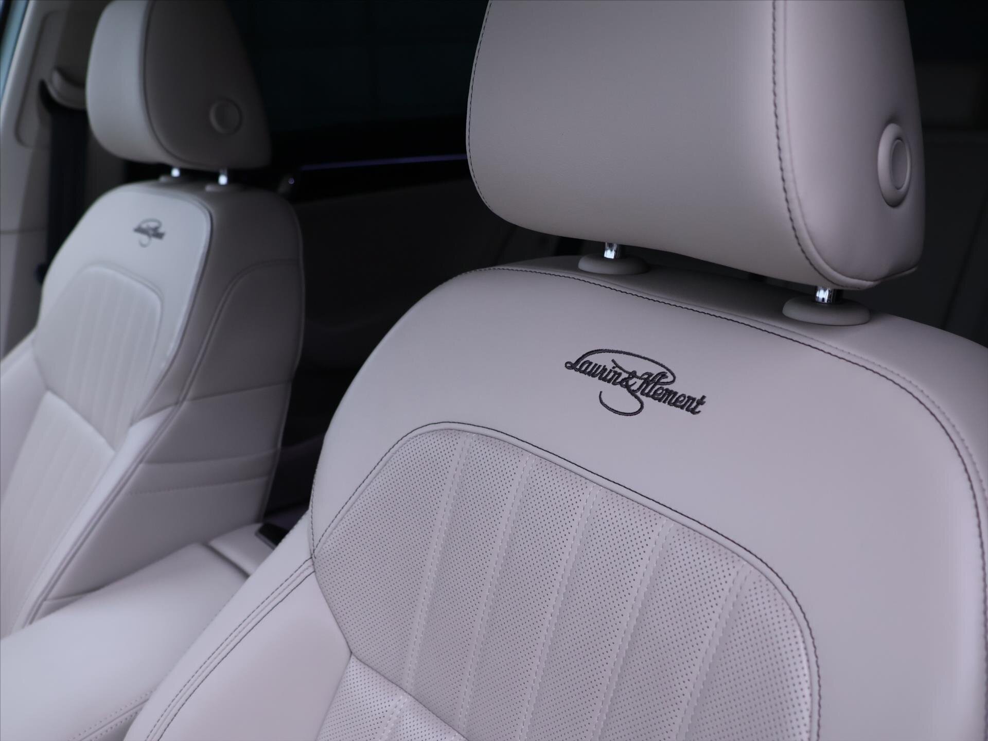 Škoda Superb Liftback 2,0 l 147 kw