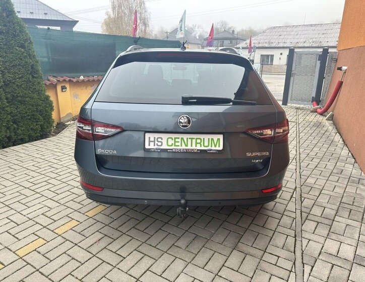 Škoda Superb Kombi 2,0 l 140 kw