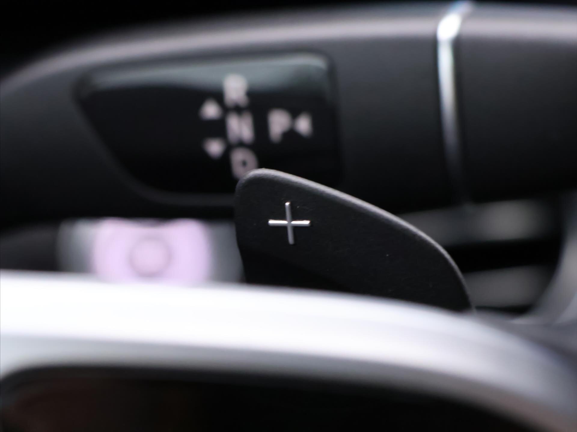 Mercedes-Benz Třídy E Kombi 2,0 l 143 kw