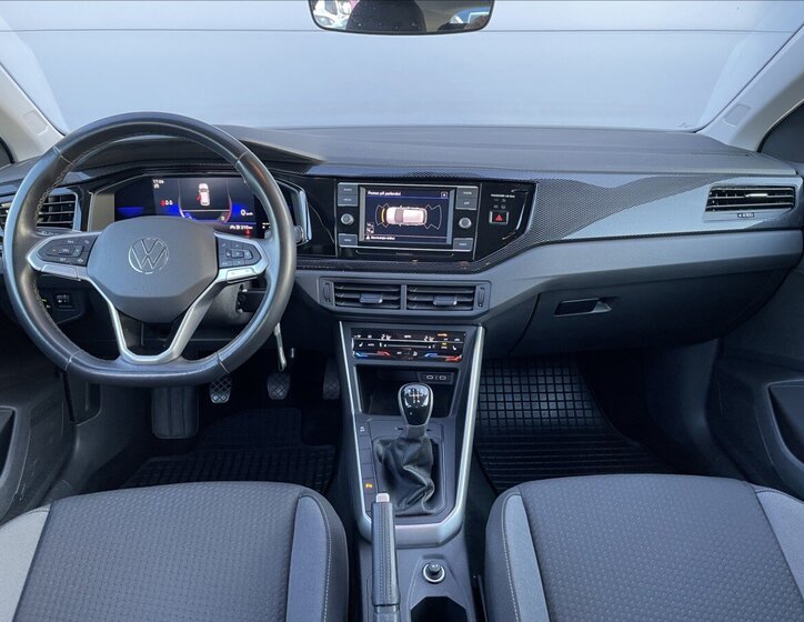 Volkswagen Polo Hatchback 999,0 70 kw