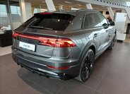 Audi Q8 SUV 3,0 l 210 kw