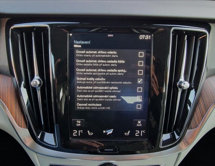 Volvo V60 Kombi 2,0 l 140 kw