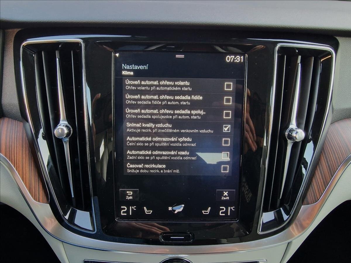 Volvo V60 Kombi 2,0 l 140 kw