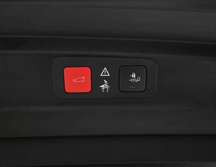 Peugeot 5008 SUV / Terénní 1,6 l 133 kw