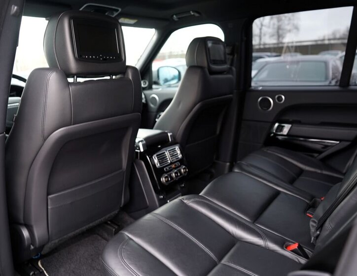 Land Rover Range Rover SUV 3,0 l 190 kw