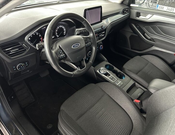 Ford Focus Hatchback 999,0 92 kw