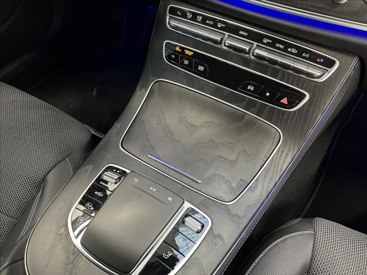 Mercedes-Benz Třídy E Kombi 2,0 l 147 kw