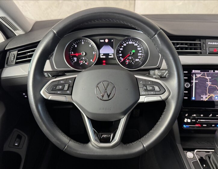 Volkswagen Passat Kombi 2,0 l 110 kw
