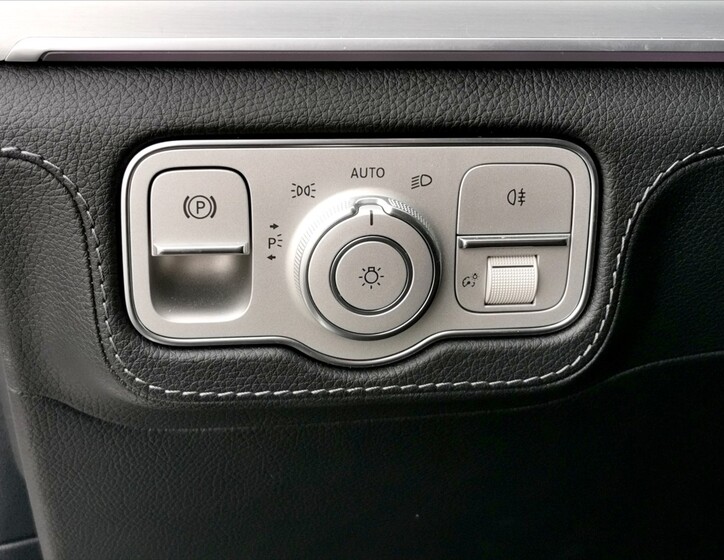 Mercedes-Benz GLE 27