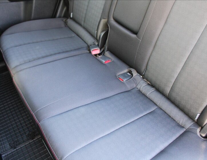 KIA Venga Hatchback 1,4 l 66 kw