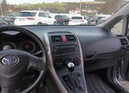 Toyota Auris Hatchback 1,4 l 66 kw