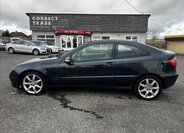 Mercedes-Benz Třídy C Kupé 2,0 l 120 kw