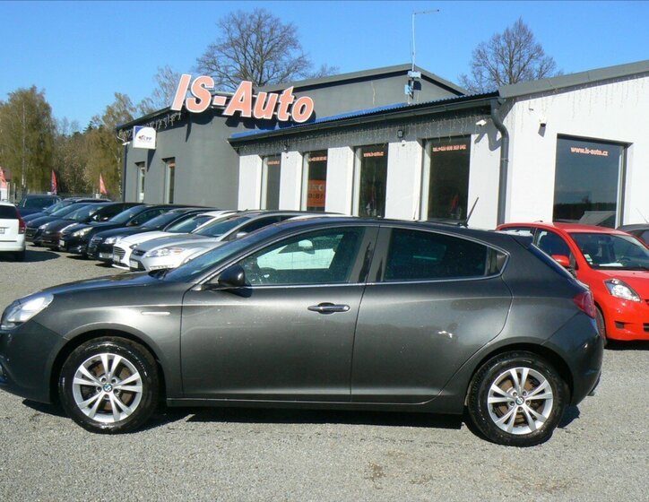 Alfa Romeo Giulietta Hatchback 2,0 l 110 kw