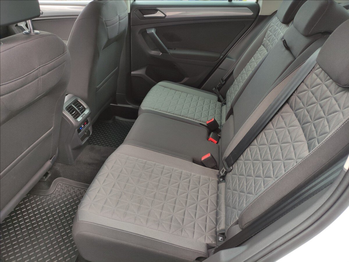 Volkswagen Tiguan SUV / Terénní 2,0 l 110 kw