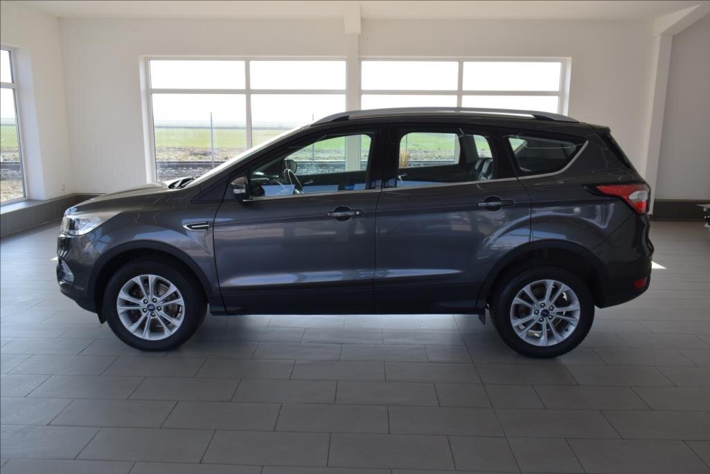 Ford Kuga SUV / Terénní 2,0 l 110 kw