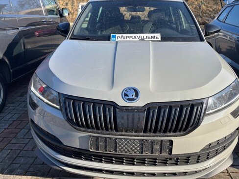 Škoda Karoq SUV / Terénní 1,5 l 110 kw