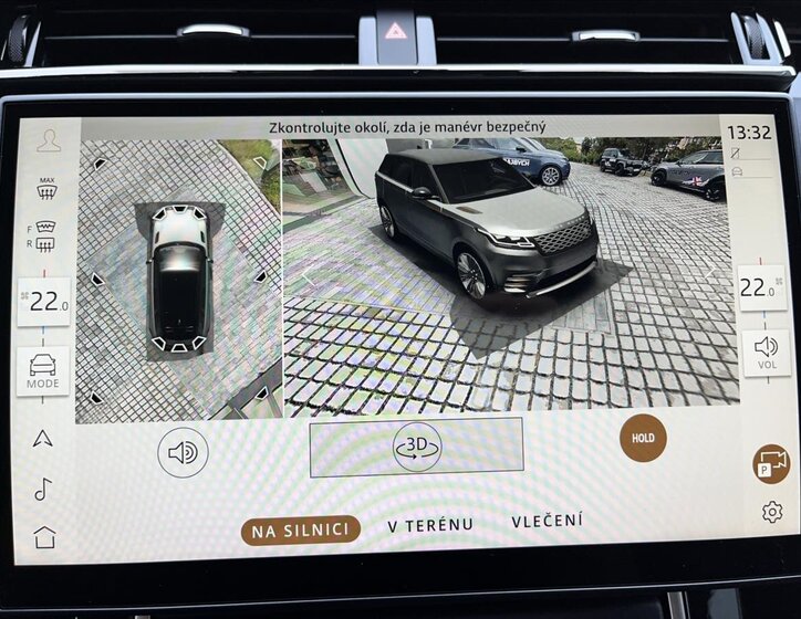 Land Rover Range Rover Velar SUV / Terénní 2,0 l 150 kw